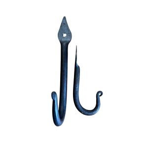 Hand-forged wrought iron hook with wax finish. 14cm blacksmith’s hook, ideal for coats or décor. Occasional waxing advised for outdoor use.