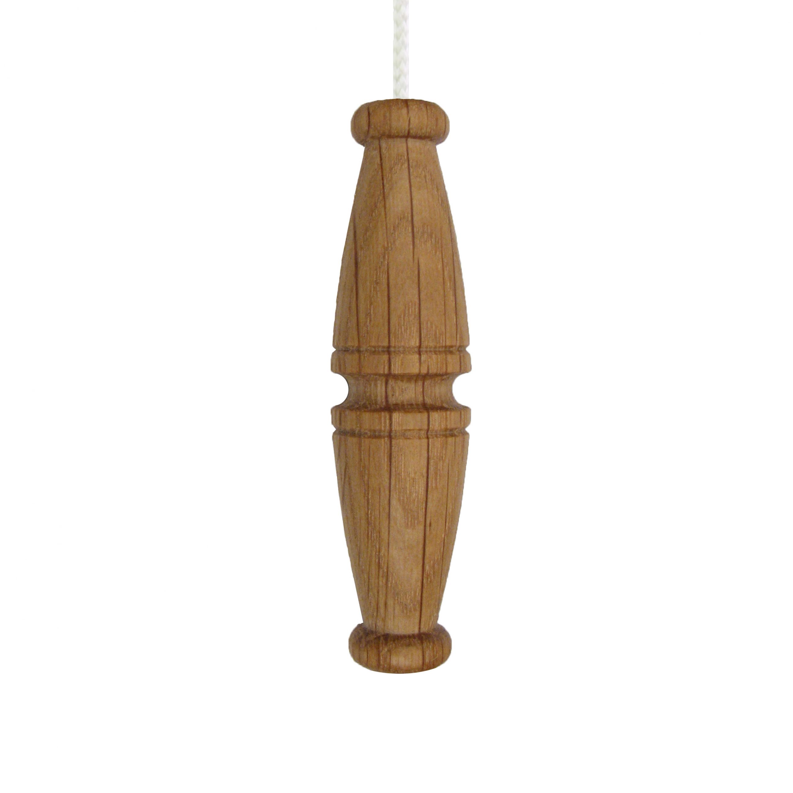 Toggle Oak Light Pull